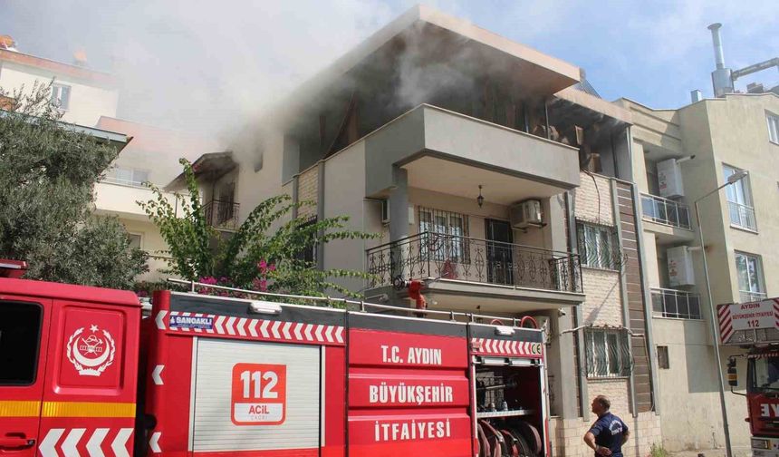 Çatı katı yangını korkuttu