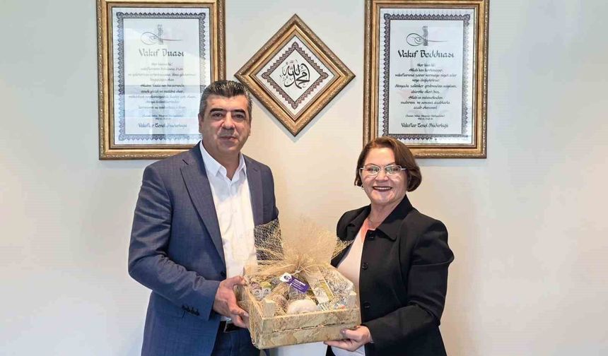 Didim'de vakıflar arazisi için imzalar atıldı