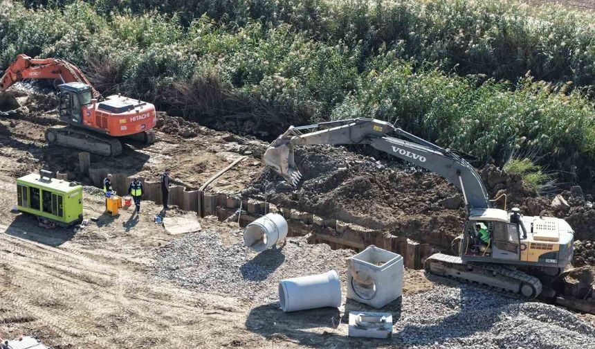 İncirliova'da 1,3 milyar liralık altyapı yatırımı sürüyor