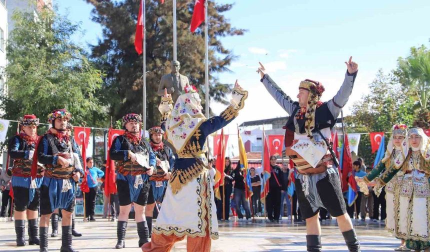 Köşk'te 29 Ekim Cumhuriyet Bayramı'nın 103.yılı coşkusu yaşandı