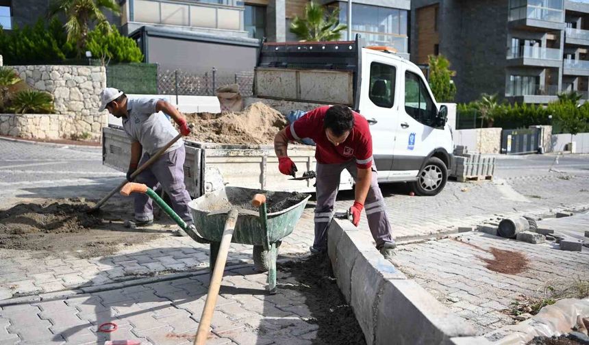 Kuşadası'nda 12 bin metrekarelik yol çalışması tamamlandı