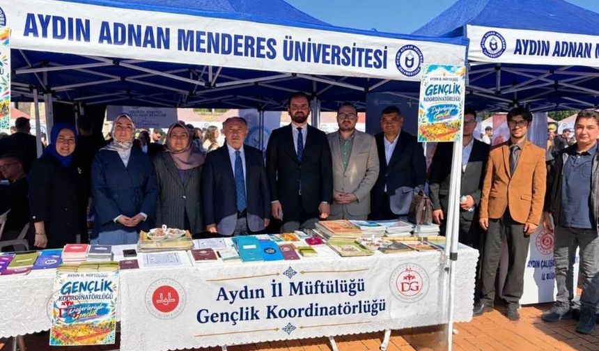 Üniversite öğrencilerine müftülüğün gençlik faaliyetleri tanıtıldı