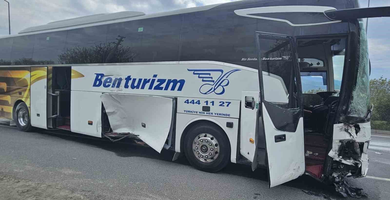 Aydın'da zincirleme trafik kazası: 1 ölü, 2 yaralı