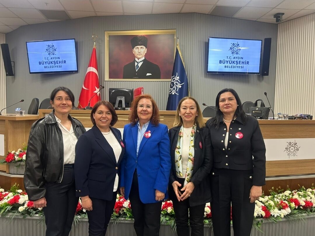 Büyükşehir’de Divan Yine Kadınlara Emanet