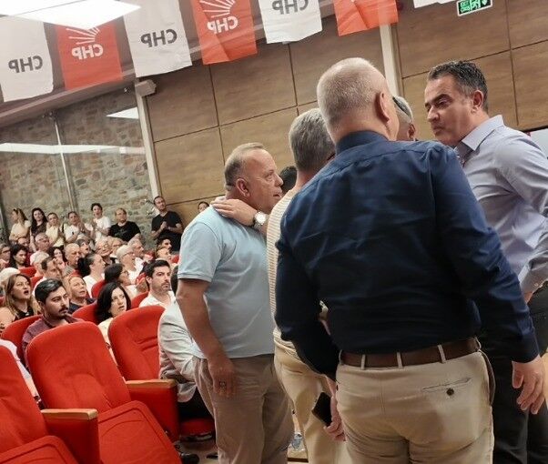 CHP'nin Birlik ve Beraberlik toplantısından ayrılan Başkan Arıcı'dan açıklama