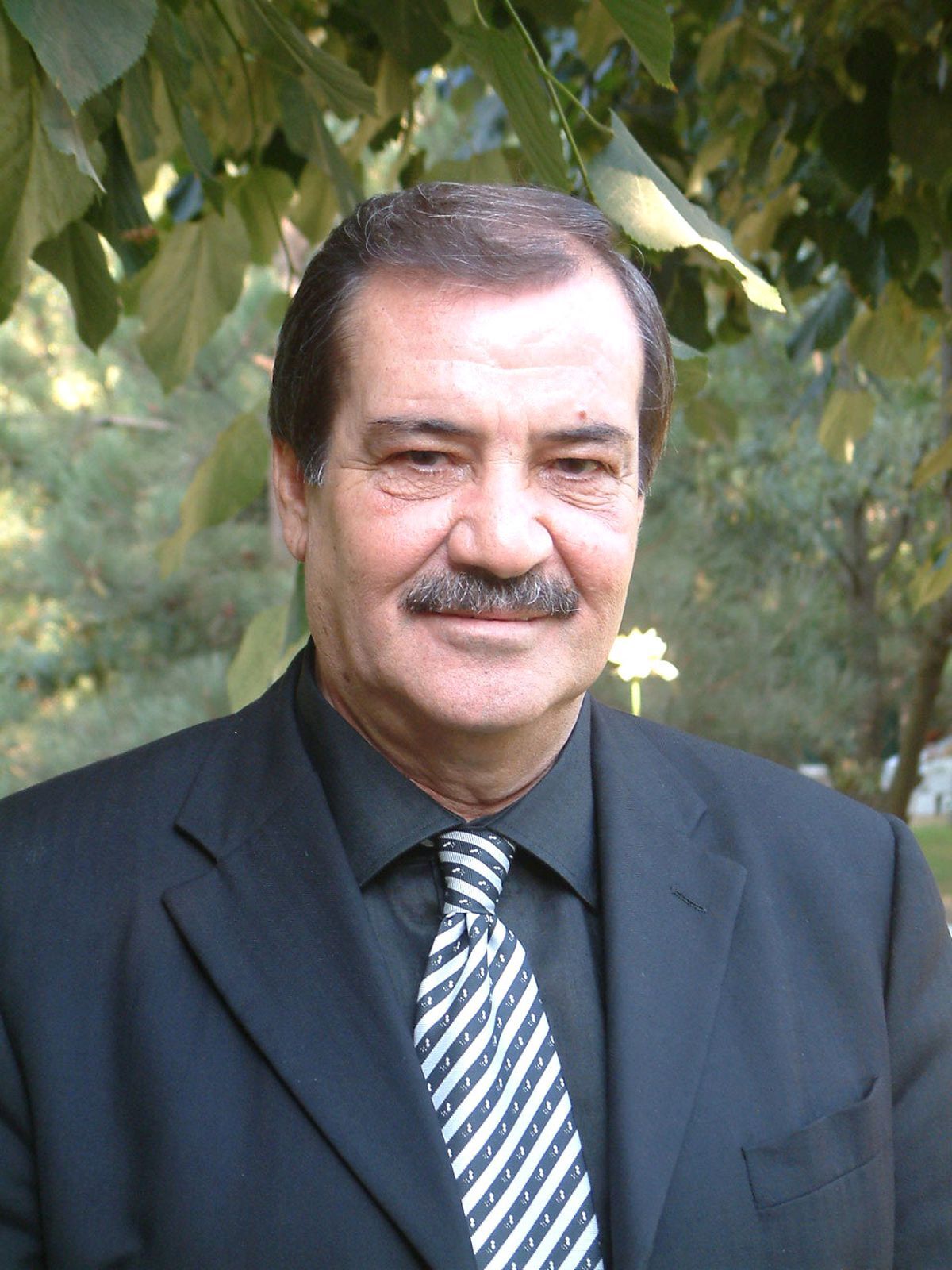 Eski Kuşadası Belediye Başkanı Engin Berberoğlu Hayatını Kaybetti
