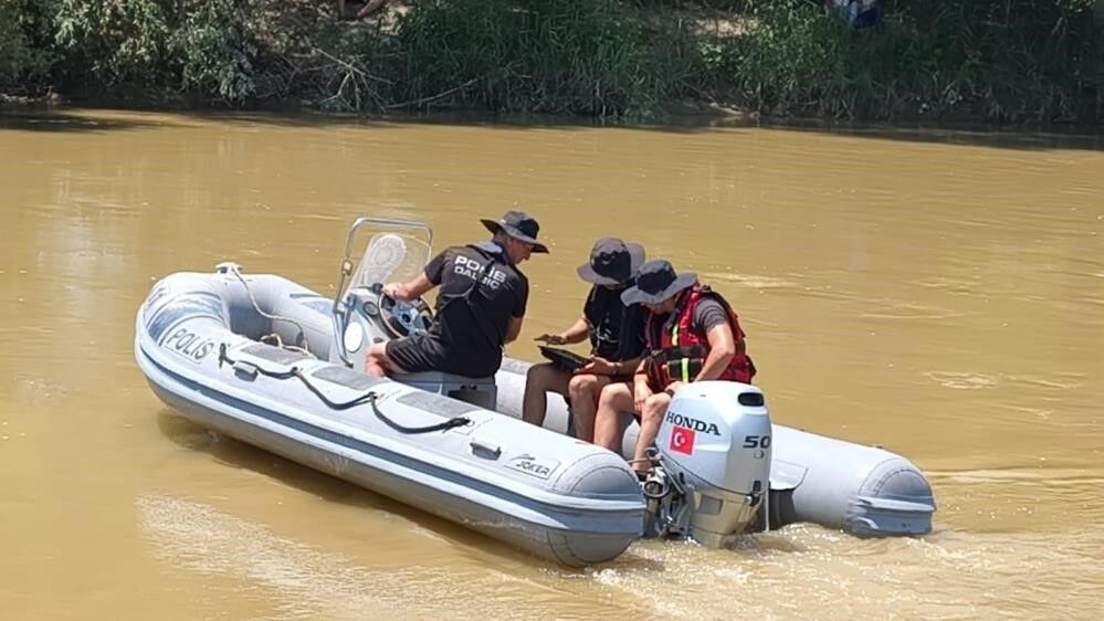 Menderes Nehri'nde kaybolan çocuğun cansız bedenine ulaşıldı