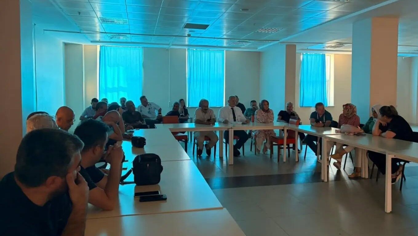 Nazilli Devlet Hastanesi'nde sağlık hizmetleri için kritik toplantı
