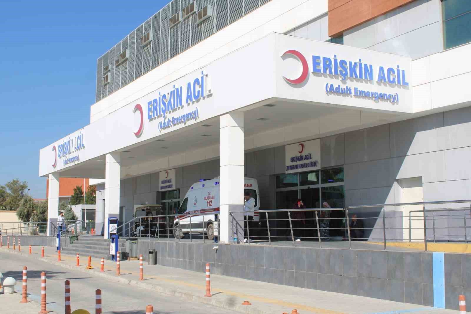 Aydın'da gıda zehirlenmesi: 3 öğrenci hastaneye kaldırıldı