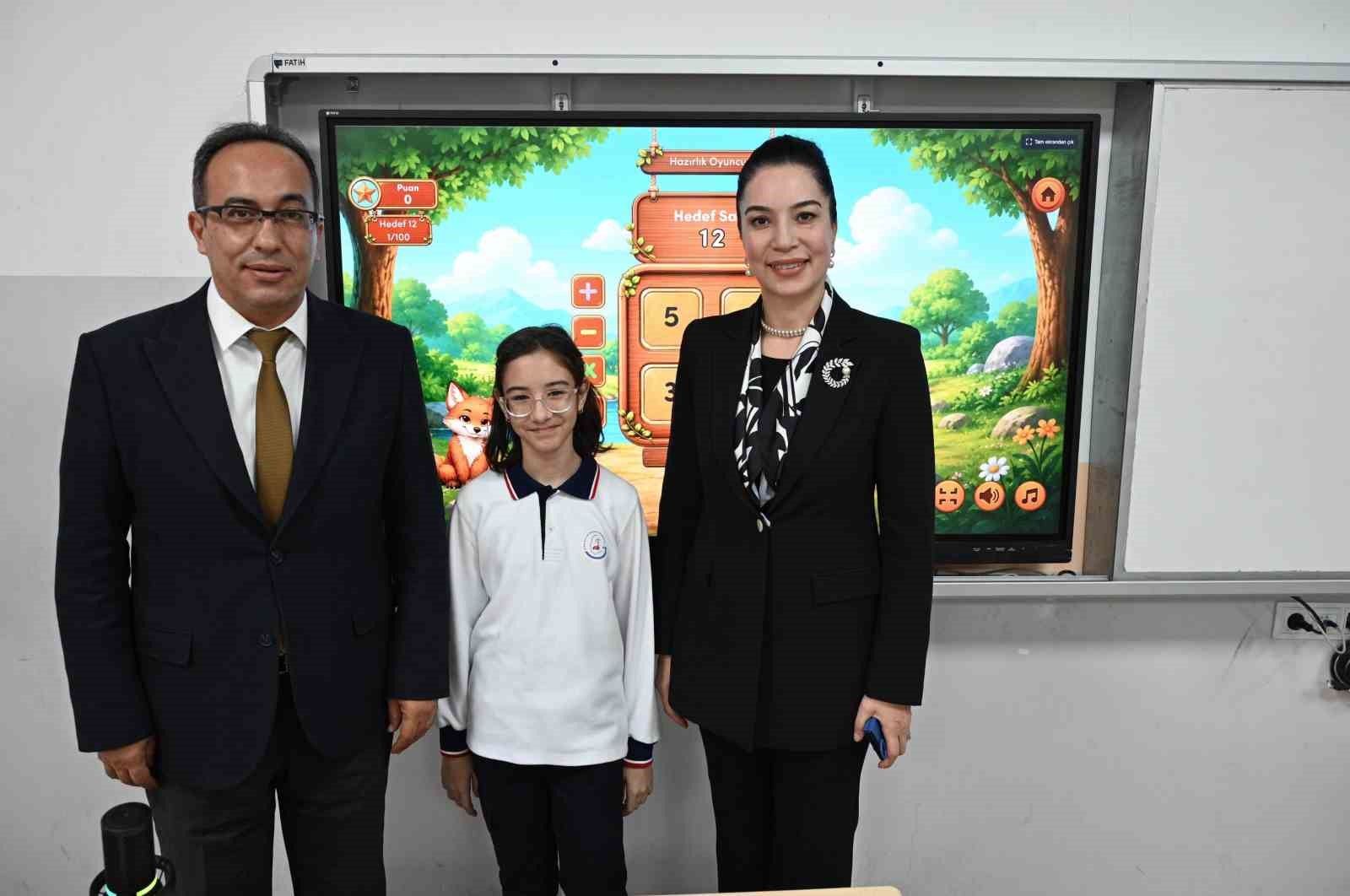 Aydın'da yeni EBA öğrencilere tanıtıldı