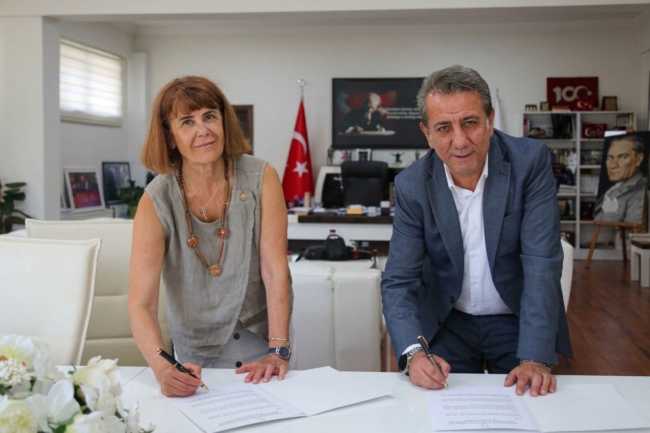 Başkan Yetişkin'den Efeler'e Atatürk Kültür Evi